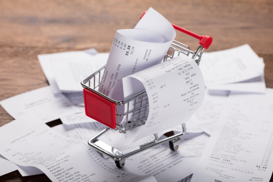 Fot. Shutterstock.com Koszyk cen: Dyskonty z identycznymi cenami na wiele produktów, zakupy droższe niż w kwietniu