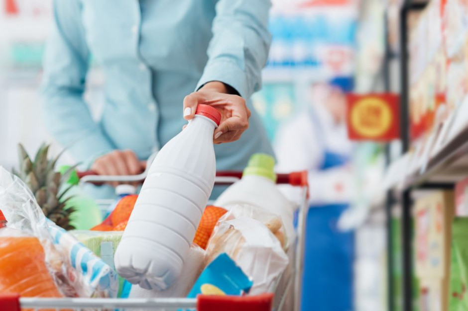 Fot. Shutterstock Lipiec w handlu: Alianse strategiczne, przejęcia i nowy format Biedronki