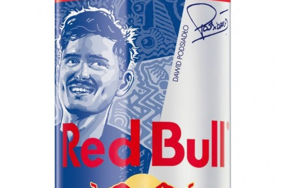 Fot. materiały prasowe Dawid Podsiadło z wizerunkiem na puszkach Red Bulla
