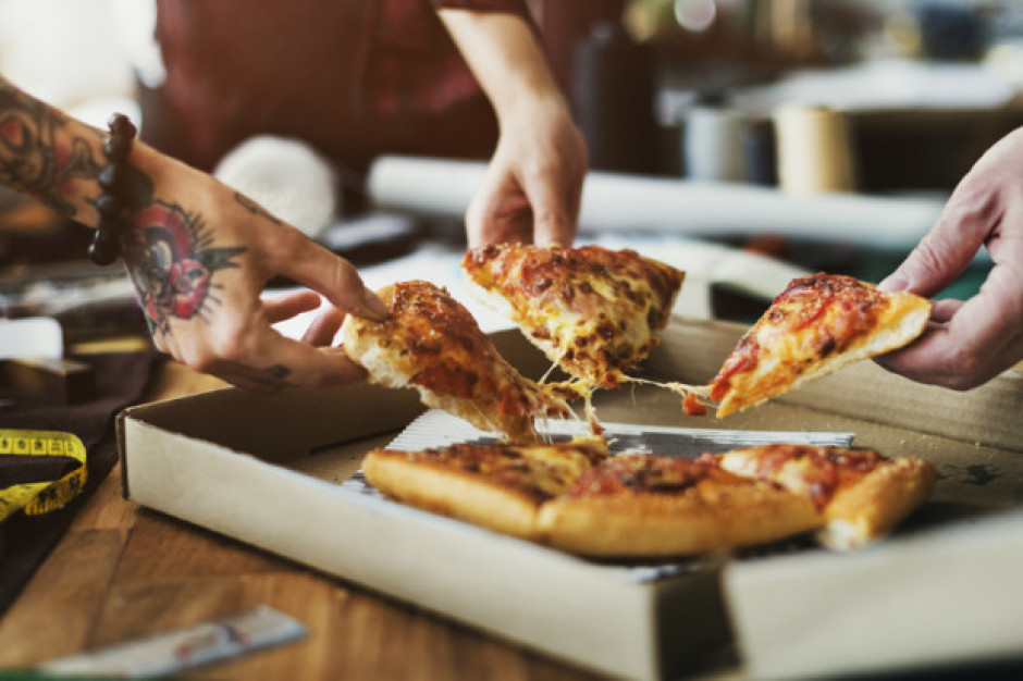 Fot. Shutterstock.com Rosyjski oddział Domino's zakończył akcję "darmowa pizza za tatuaż"