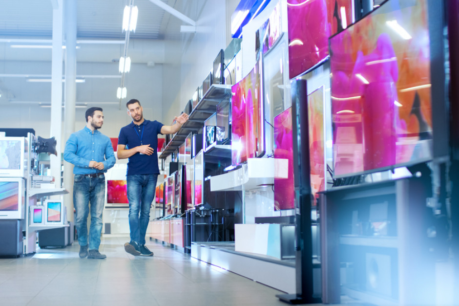 Fot. Shutterstock.com GfK: Większość sklepów RTV/AGD nie ma potencjału do sprzedaży sprzętu z kategorii premium