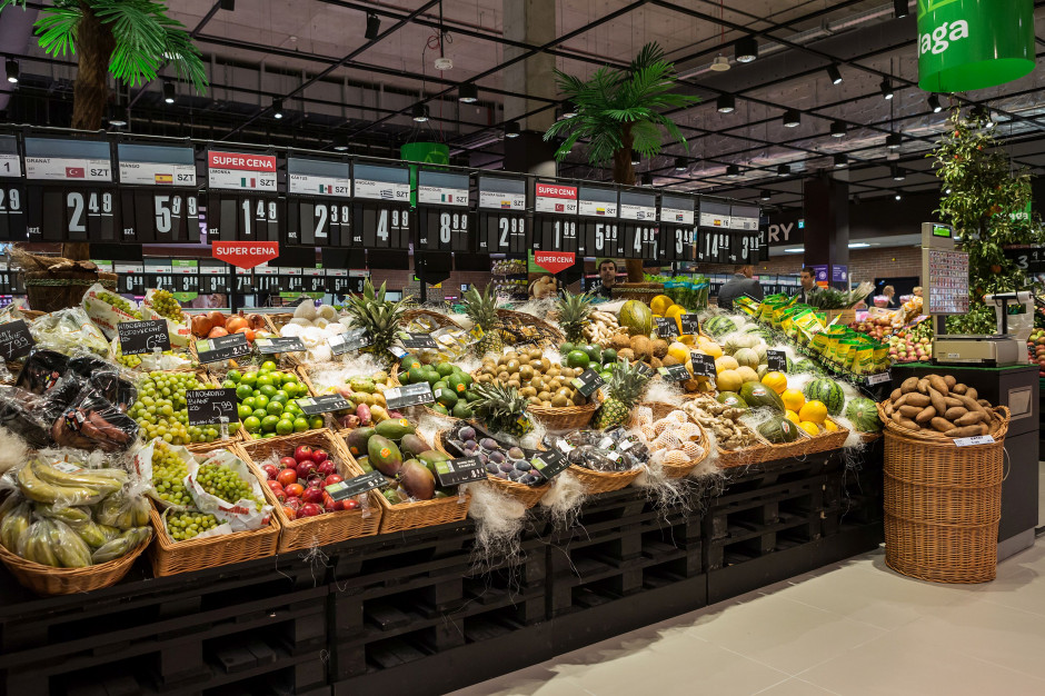 Na zdj. hipermarket Carrefour w Galerii Północnej. Fot. materiały prasowe Carrefour chce wdrożyć blockchain dla wszystkich produktów świeżych