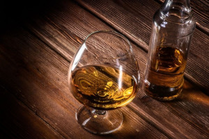 Badanie: Dlaczego Polacy piją whisky