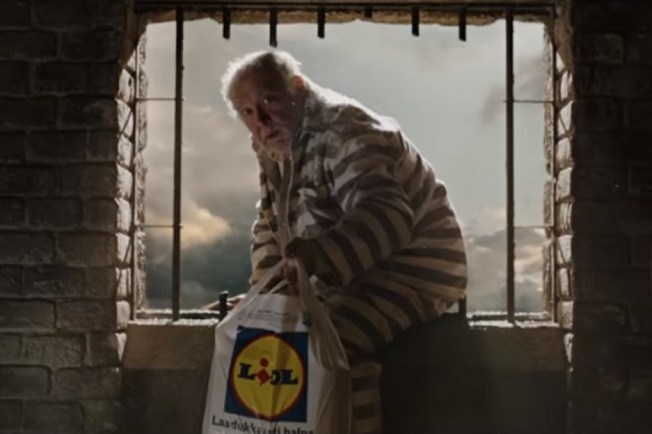 fot. Lidl Boże Narodzenie w więzieniu w świątecznej reklamie Lidla