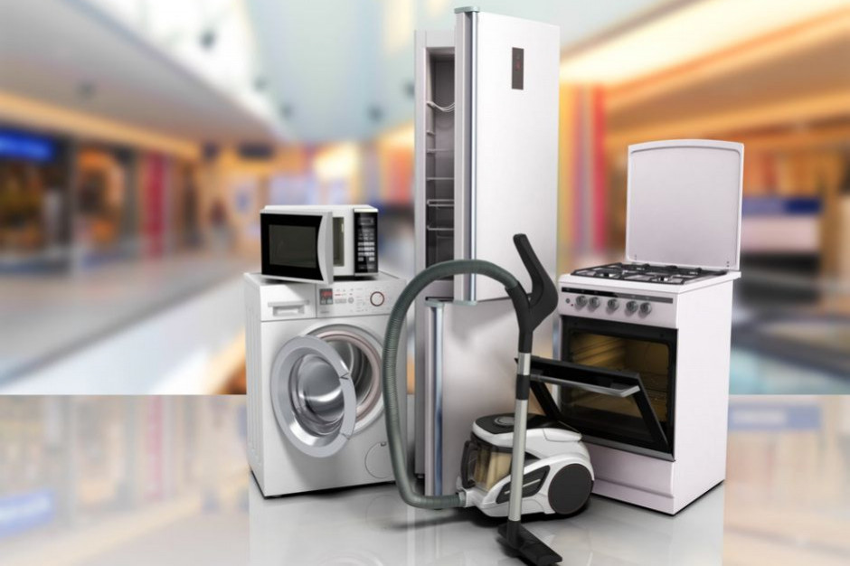 Fot. Shutterstock.com Badanie: Co drugi Polak uważa, że urządzenia elektroniczne psują się tuż po gwarancji