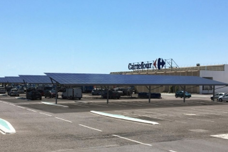 Fot. materiały prasowe Carrefour chce samodzielnie wytwarzać energię dla swoich hipermarketów