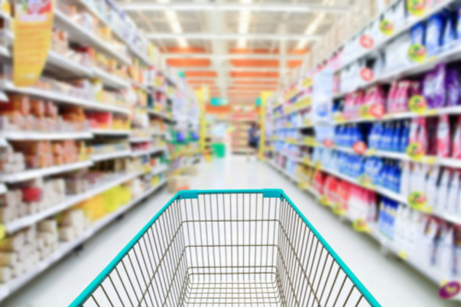 Fot. Shutterstock.com Koszyk cen: Ceny w dyskontach wyższe w porównaniu ze styczniem br.