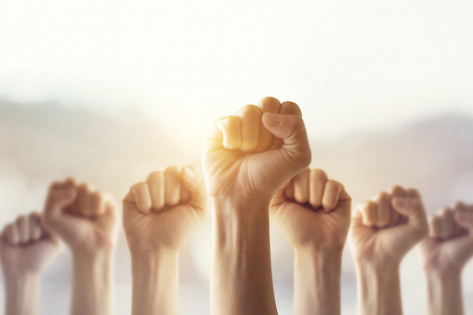 fot. shutterstock Solidarność w Castoramie zwiera szyki w walce o podwyżki dla pracowników