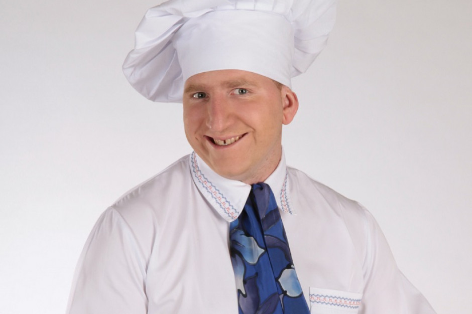 Remigiusz Rączka, fot. materiały prasowe ALDI Remigiusz Rączka grilluje w ALDI