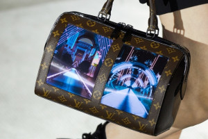Louis Vuitton ma torebki z elastycznymi ekranami za tysiąc dolarów