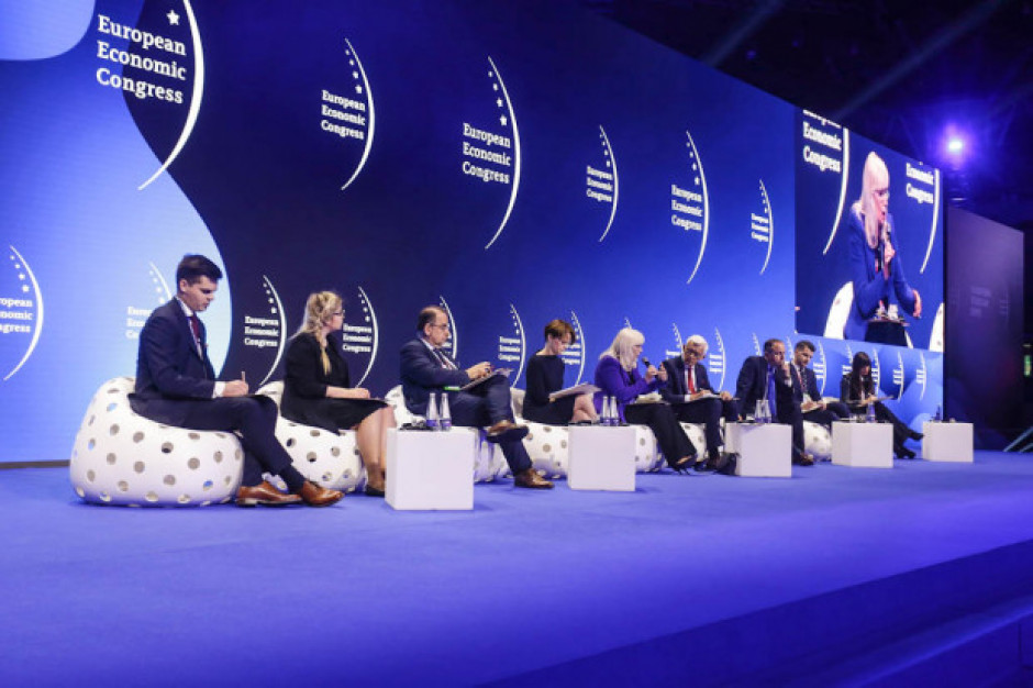 XI Europejski Kongres Gospodarczy rozpoczęła debata „Nowa Unia - młoda Unia: europejskie wyzwania społeczne a zdrowa gospodarka”. EEC: Technologia szansą europejskiego przyspieszenia