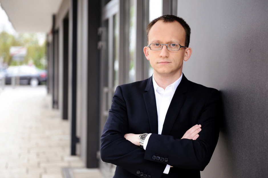 Jakub Dzik, wiceprezes zarządu Impel , fot. Impel Mobilne zespoły Impela sprzątają Biedronki