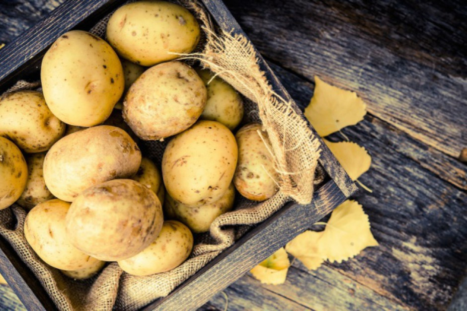fot. shutterstock Koszyk cen: Ziemniaki w sklepach osiedlowych rekordowo drogie