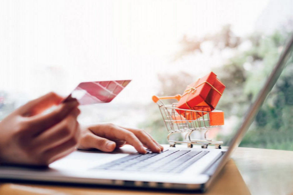 Fot. Shutterstock E-handel to niecałe 10 proc. wartości rynku detalicznego w Polsce