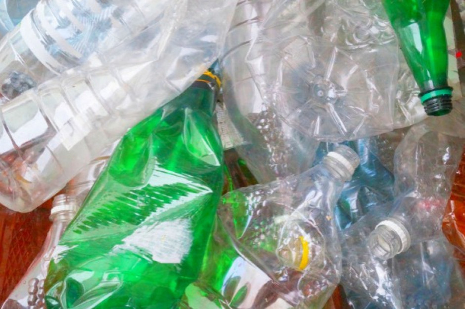 fot. shutterstock Polacy zużywają ponad 1 mln ton opakowań plastikowych rocznie