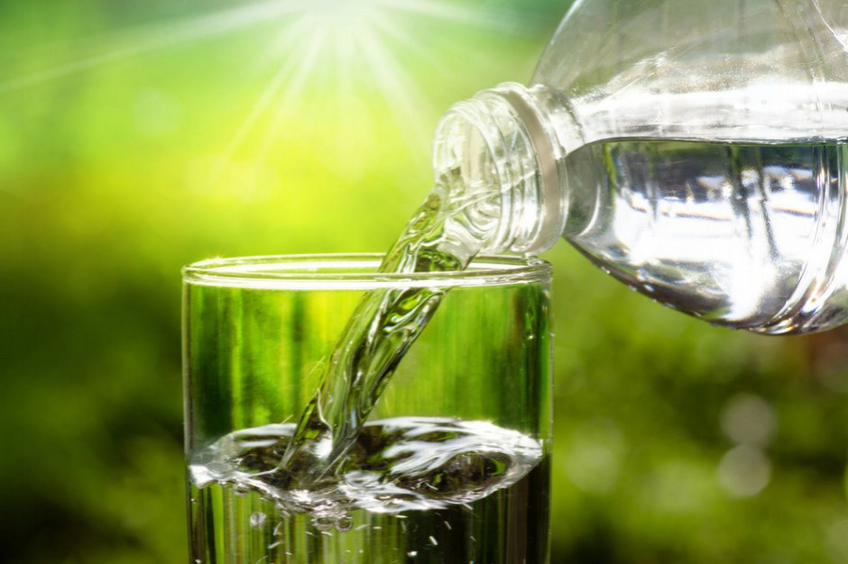 Fot. Shutterstock Najpopularniejszym napojem Polaków jest woda mineralna
