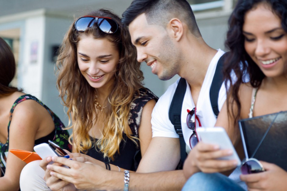 Fot. Shutterstock GlobalData: Sprzedaż w kanale internetowym staje się koniecznością