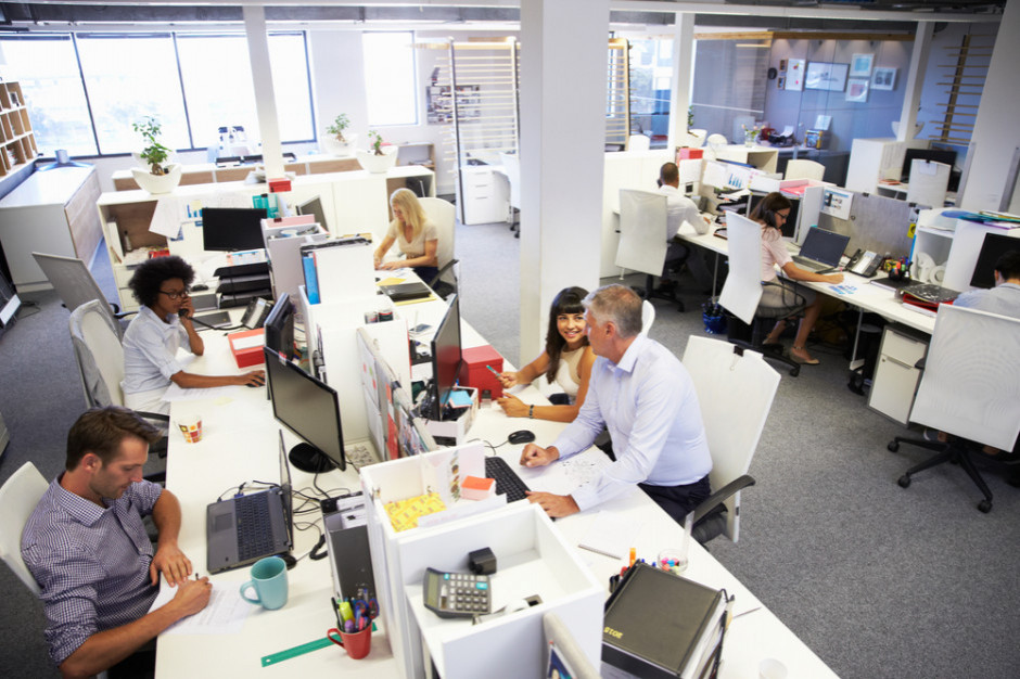 Fot. Shutterstock.com Praca w polskich firmach przestała być obciachem