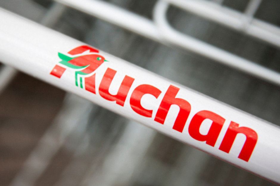 fot. shutterstock Wewnętrzna konsolidacja Auchan w Polsce. Sieć upraszcza struktury i ogranicza koszty
