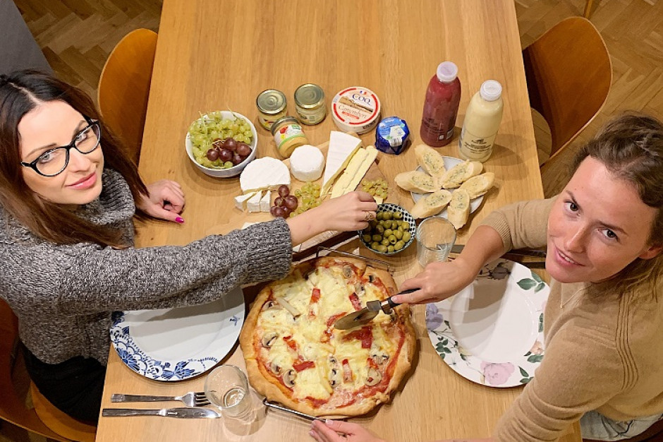 fot. materiały prasowe Olga Frycz i Laura Ogrodowczyk zaangażowały się w promocję oferty ALDI