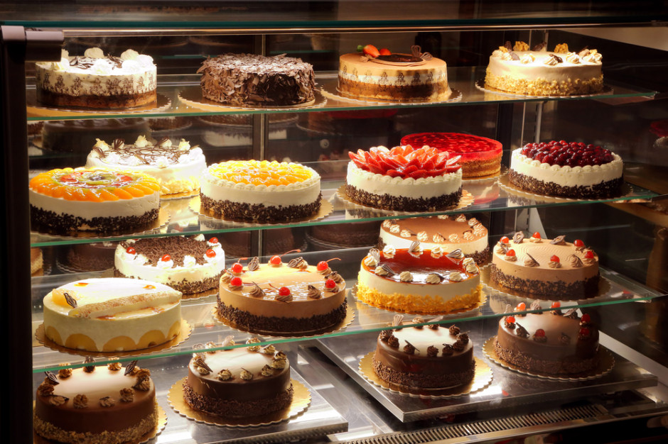 Największy problem z przeterminowanymi zobowiązaniami mają producenci pieczywa oraz świeżych wyrobów ciastkarskich. Fot. Shutterstock Długi producentów pieczywa i ciastek sięgają ponad 116 mln zł