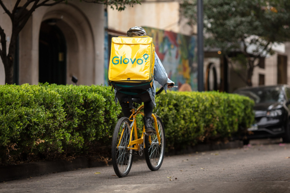 Glovo rozszerza współpracę z McDonald's, fot. materialy prasowe Glovo i McDonald’s uruchomiły McDelivery w 11 nowych miastach