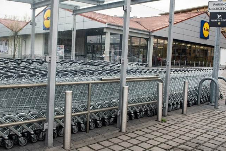 Handel znalazł się na poważnym zakręcie, fot. materiały prasowe Ruch w sklepach i na stacjach paliw coraz mniejszy