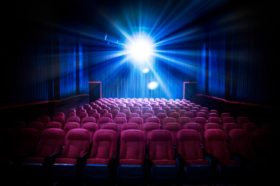 Kina mogą wznowić działalność, fot. Shutterstock Weekend przełomowy dla fitness klubów i kin