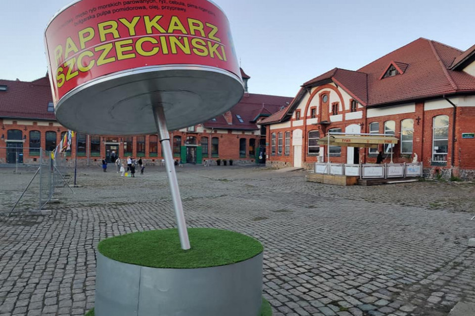 Pomnik paprykarza szczecińskiego; fot. Szczecin się zmienia, Facebook Powstał pomnik paprykarza szczecińskiego