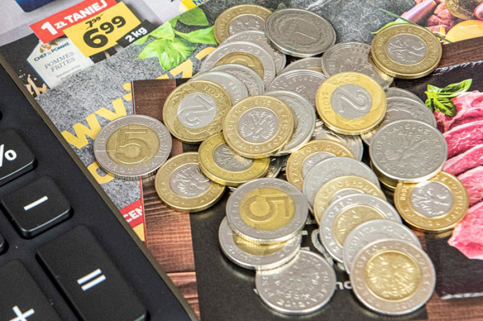 Polacy na zakupach będą ostrożniej wydawać pieniądze, fot. mat. pras. Pod koniec roku Polacy zacisną pasa i będą szukać promocji