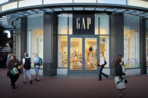 GAP opuszcza Europę. 120 sklepów do zamknięcia