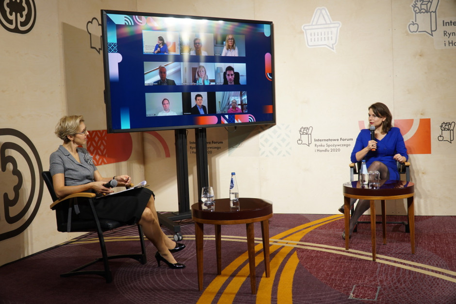 Uczestnicy debaty "E-commerce oraz click&collect: must have sieci handlowej", fot. PTWP Inqiury na Internetowym FRSiH: Polski e-commerce wciąż dwa kroki w tyle