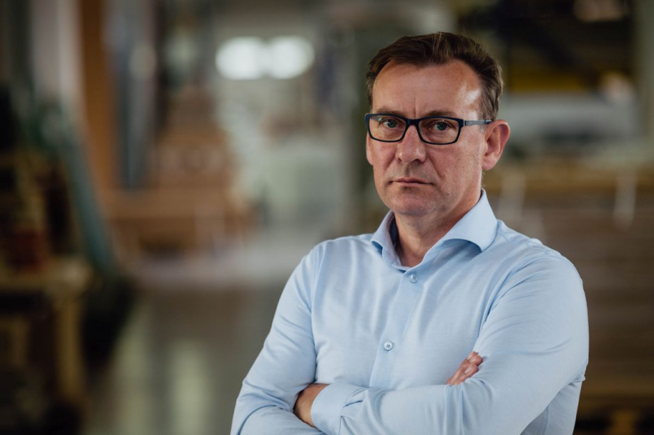 Bezpieczeństwo to słowo, które odmieniamy w ostatnim czasie przez wszystkie przypadki. Czy wykonane w odpowiedni sposób meble sklepowe są w stanie je w znacznym stopniu poprawić?