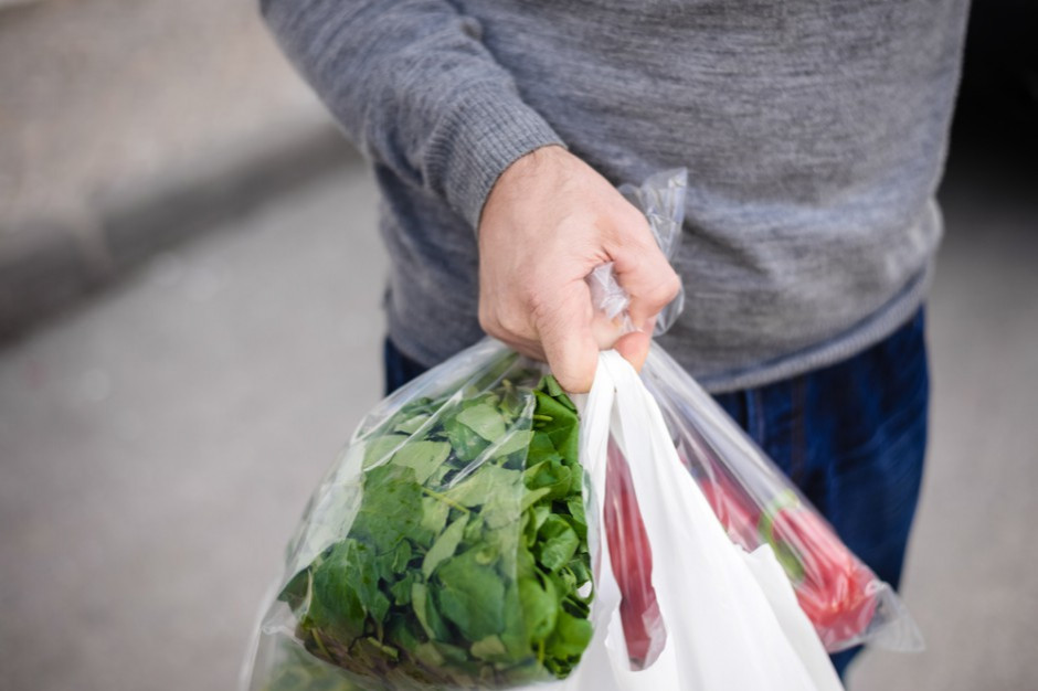 fot. shutterstock Niemcy: Supermarkety od 2022 roku bez plastikowych toreb na zakupy