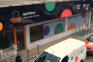 Ruszył sklep socjalny w Katowicach. Ceny nie wyższe niż 50 proc. wartości rynkowej