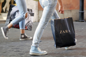 Pandemia niestraszna Zarze - 866 mln euro zysku