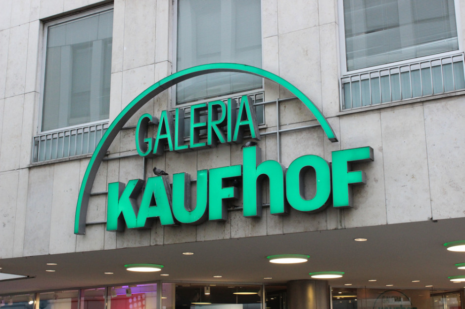 fot. shutterstock Galeria Karstadt Kaufhof z pożyczką od niemieckiego rządu do 460 mln euro