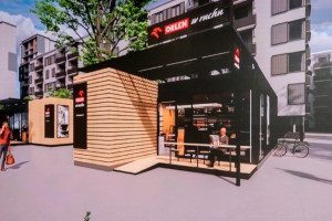 Logo Orlen w ruchu w 900 lokalizacjach. 10 tys. automatów paczkowych w budowie