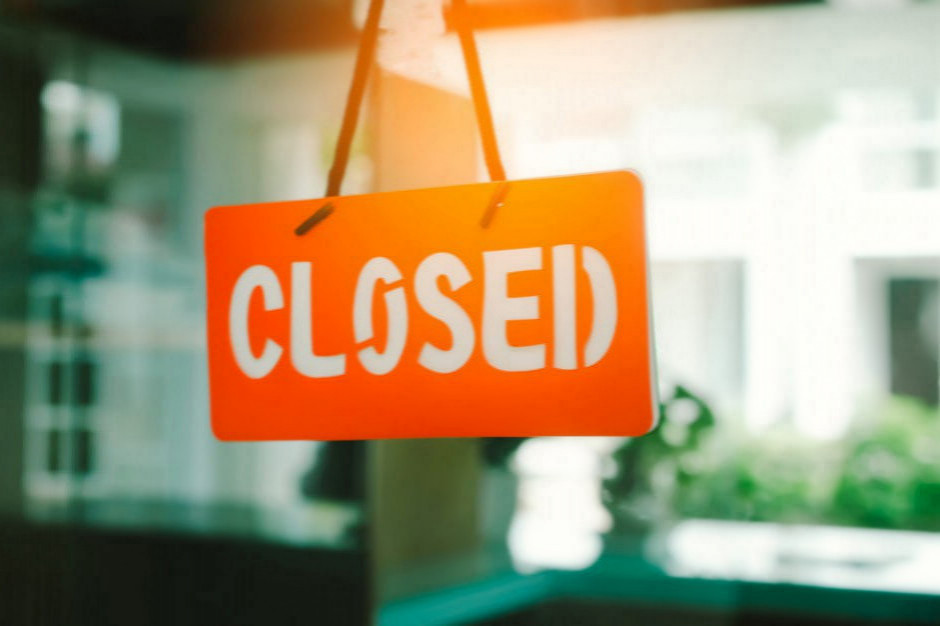 POHiD apeluje o otwarcie centrów handlowych w regionach objętych lockdownem, w niedzielę handlowa 28 marca. Fot. shutterstock POHiD: zawieszenie zakazu handlu w niedziele zwiększy wpływy podatkowe