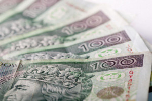Na bankowych kontach Polaków jest ponad bilion złotych