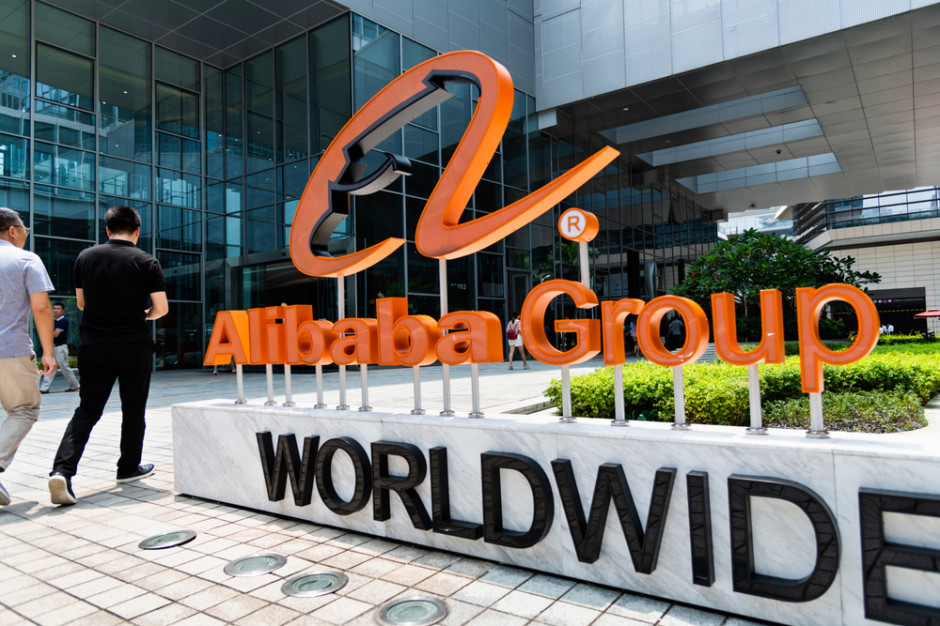 Alibaba ukarana za naruszenie zasad konkurencji, fot. shutterstock Alibaba ma zapłacić 2,8 mld dolarów za naruszenie zasad konkurencji