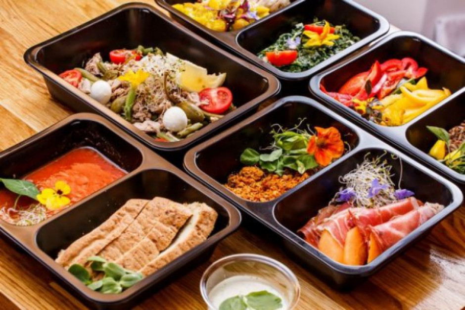 Fot. Shutterstock Firmy cateringu dietetycznego korzystają na wzroście rynku