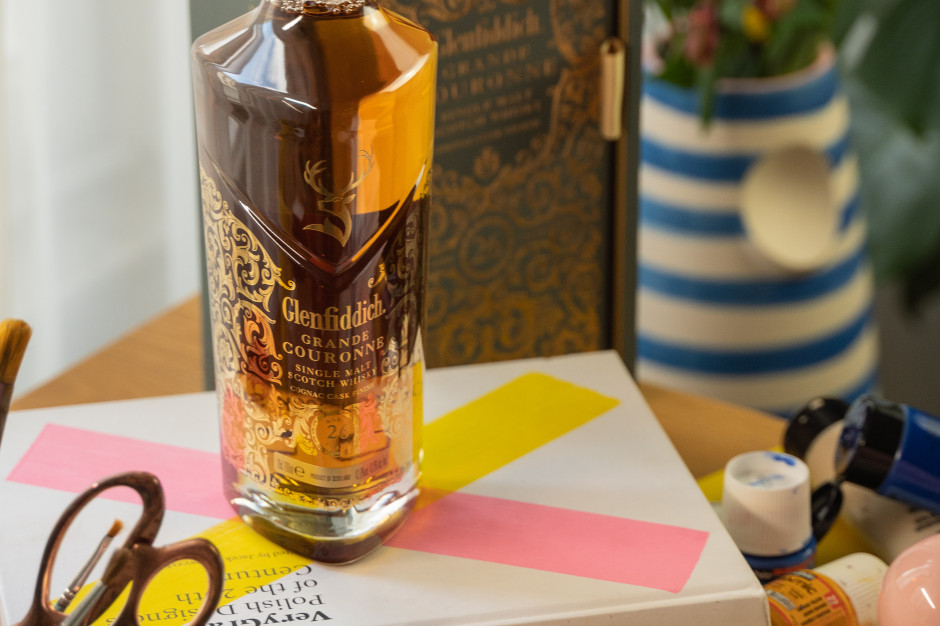 fot. mat. pras. Malwina Konopacka w globalnej kampanii whisky Glenfiddich Grande Couronne