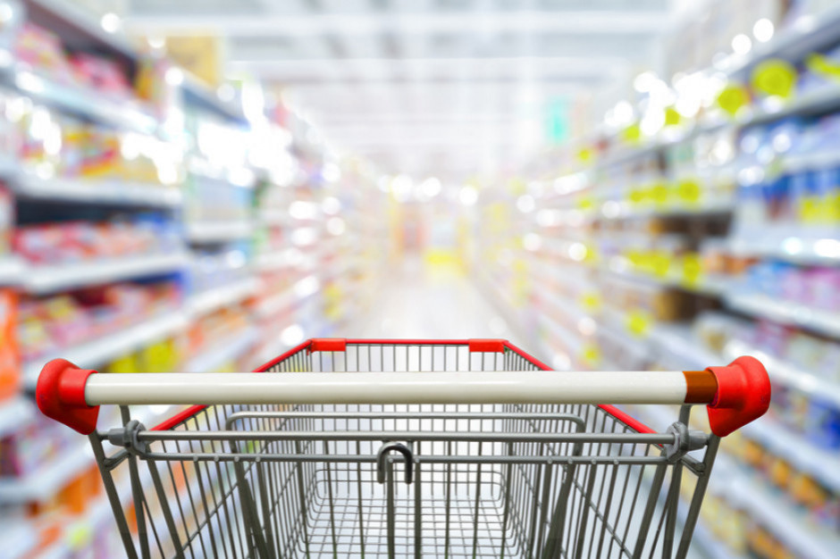 W całym 2020 roku Polacy zawiesili działalność 150 tys. firm, fit. Shutterstock Handel detaliczny wśród 10 branż, w których zawieszono najwięcej firm