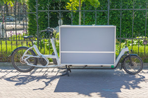 REWE będzie dostarczał zakupy z e-sklepu rowerami