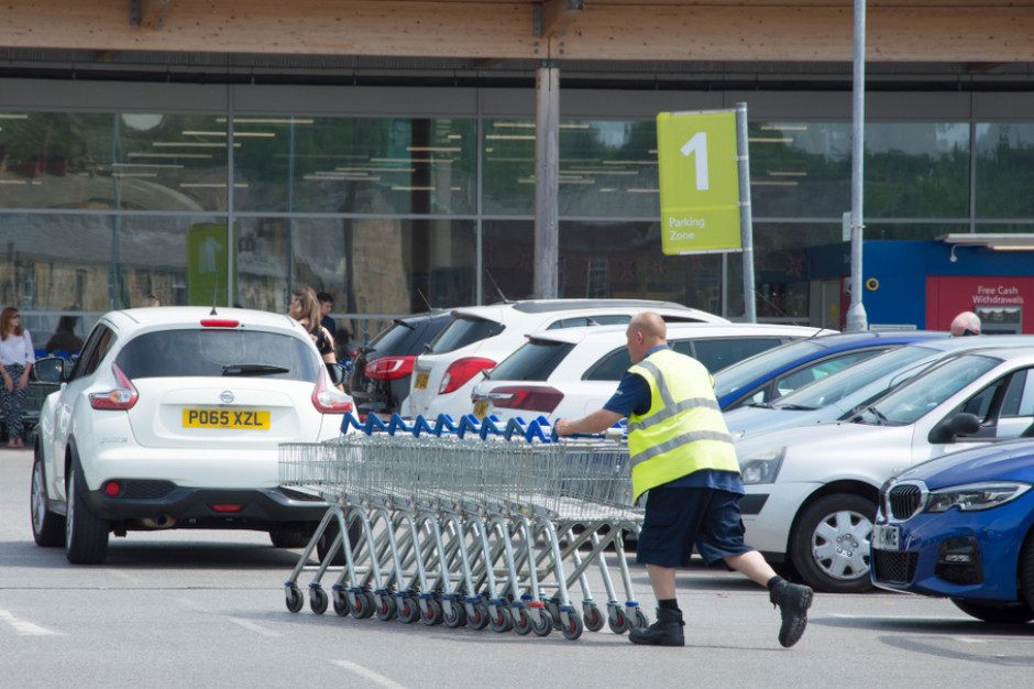 Każdy z pracowników Netto może już oficjalnie dołączyć do związkowców z Tesco, fot. shutterstock Związkowcy z Tesco zapraszają do siebie kolegów i koleżanki z Netto