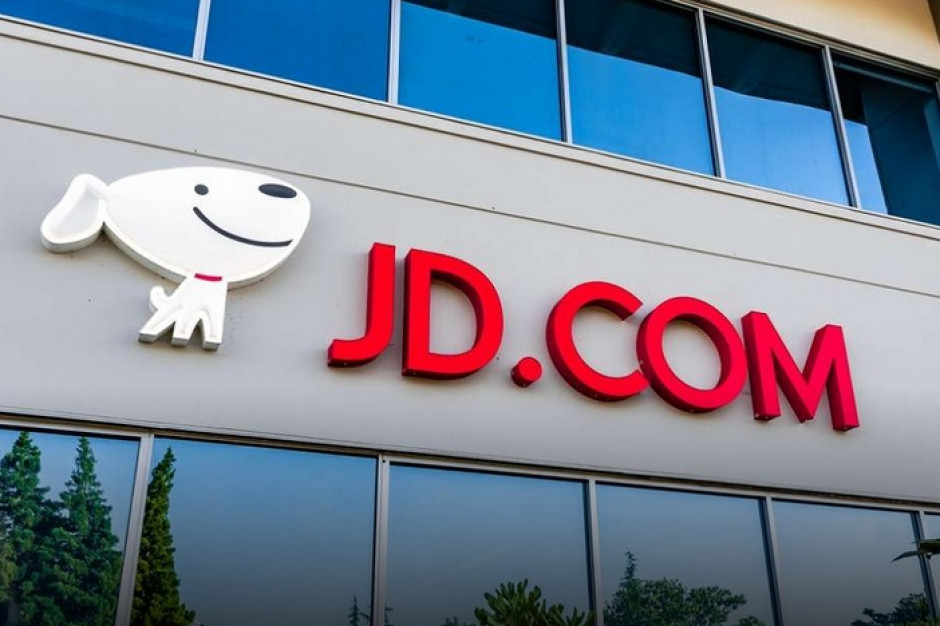 JD.com odnotował 39-proc. wzrost sprzedaży, fot. Shutterstock JD.com z wynikami powyżej oczekiwań, 500 mln aktywnych użytkowników