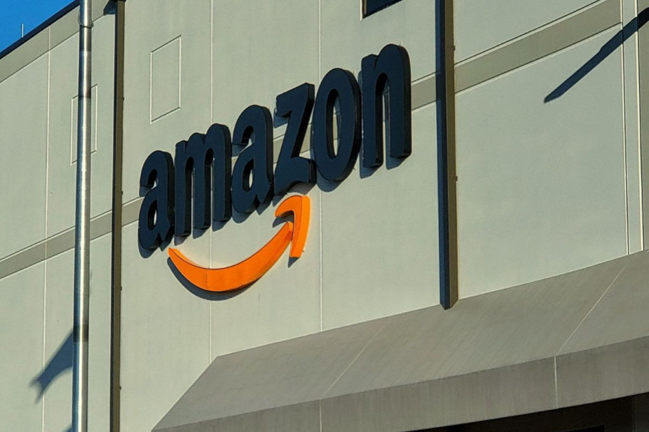 Jaki wpływ na środowisko ma Amazon? fot. unsplash.com Akcjonariusze Amazona pytają o plastik