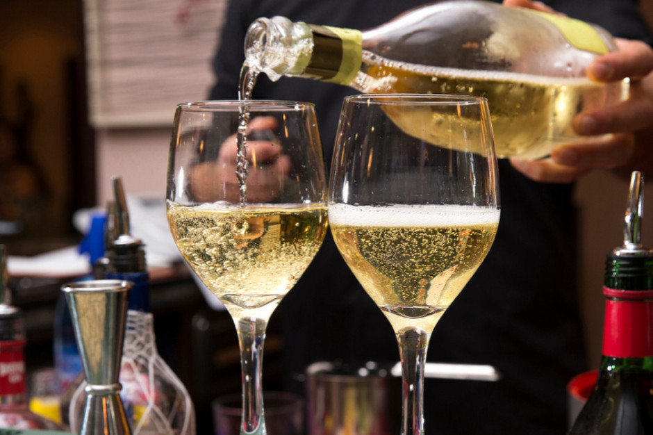 Wina, za które płacimy poniżej 20 zł stanowią gros polskiego rynku, fot. shutterstock Polacy kupują wina w dyskontach. Jedna z sieci zatrudnia kilku „master of wine”