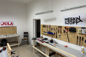 Jula angażuje się w projekt Męska Szopa